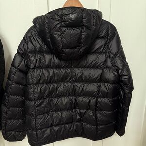 TNA little puff jacket size XL